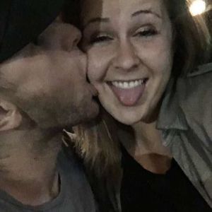 Meet your Posher, Hali